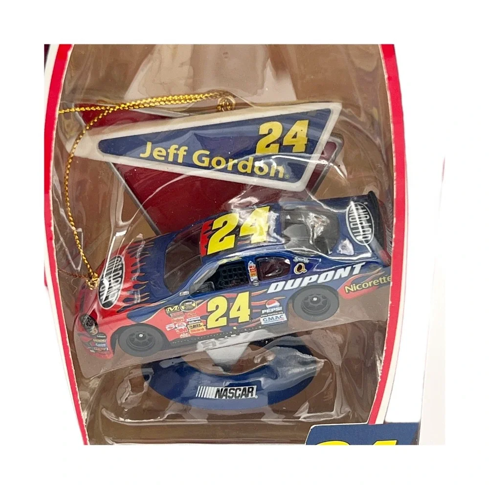 2007 Jeff Gordon #24‎ DuPont NASCAR Ornament Trevco Walmart Exclusive NIB